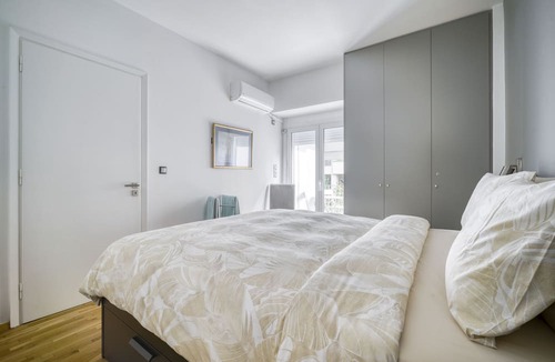 Pangrati Condo | Bright Spacious Luxury Apartment, Prime Central Athens