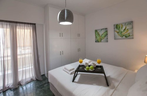 Koukaki Apartment | Roomy and comfortable apartment near Acropolis