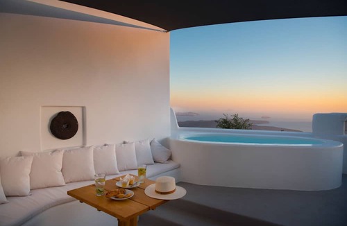 Imerovigli Villa | Native Eco Villas