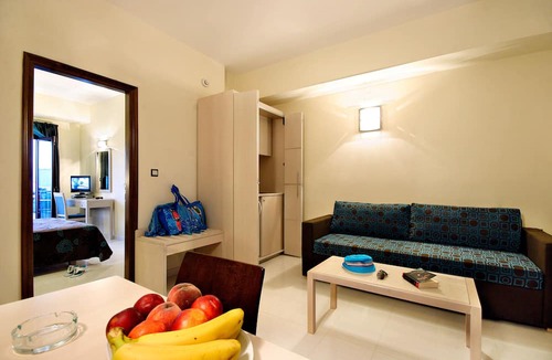 Tavronitis Apartment | Theros Hotel