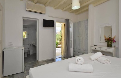 Santa Maria RV Rental | Surfing Beach Village