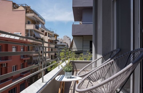 Kinosargous Apartment | 12 Keys Athens Apartments