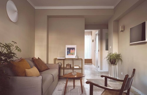 Petralona Apartment | Melpomeni House