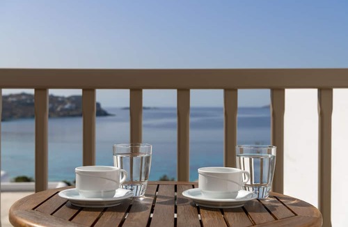 Agios Ioannis Apartment | Lithos by Spyros & Flora