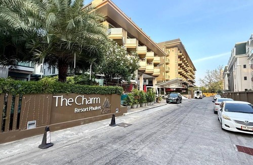 Patong Apartment | Studio Apartments With Shared Pool Near Patong Beach