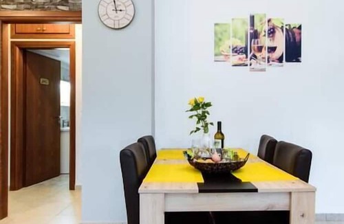 Galatas Apartment | Cozy Nikola's Vineyard Apartment Ground Floor