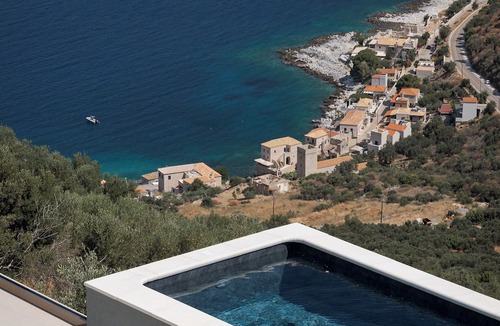Areopoli Villa | The One Limeni