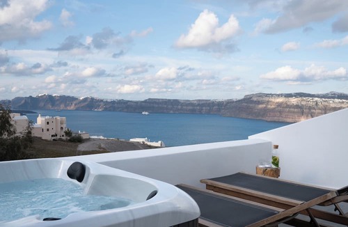 Akrotiri Villa | Zen Villas