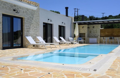 Kavvadades Villa | Lavish Corfu Villa | Villa Elysian View | 1 Bedroom | Spacious Furnished Terrace with Shaded Outdoor Dining Area | Private Garden, Pool and Hot Tub | Prime Location | Arillas, Mega Lithari