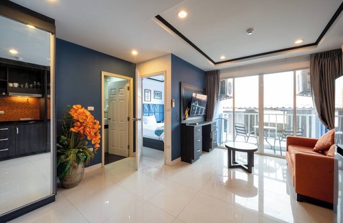 Pratumnak Hill Apartment | New Nordic Club 1 by Apartwell