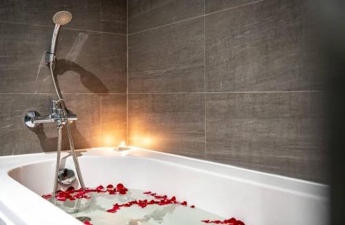 Bang Sao Thong Hotel | Jenz hotel