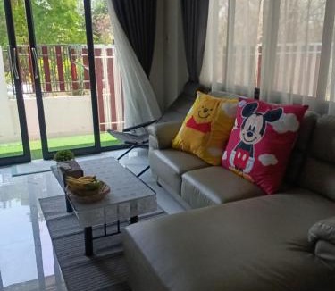 Buriram House | ภูวรา โฮมสเตย์ บุรีรัมย์