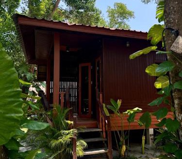 Kathu House | Rak Phulay Sanctuary Retreat