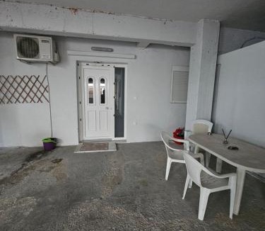 Peristeri Apartment | Aspa's house