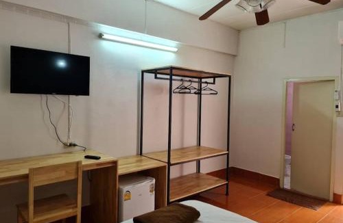 Khu Khot Apartment | ศิริภูมิอพาร์ทเม้นท์ 9