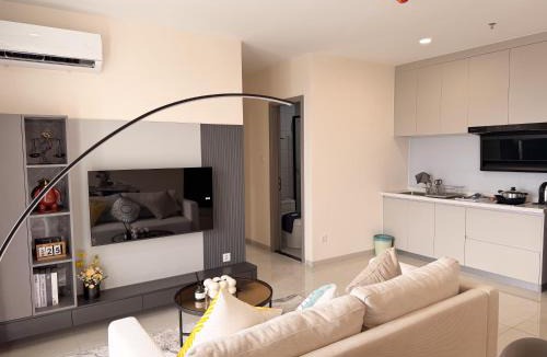 Mean Chey Apartment | Versailles Square Apartment by Homii
