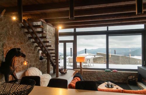 Synikia Mesi Trikalon Ski Chalet | Heartbeat Mountain Escapes