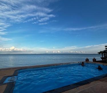 Chaiya Resort | แหลมโพธิ์ บีช รีสอร์ท