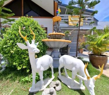Sung Men Hotel | สายป่าน เฮ้าส์ แพร่