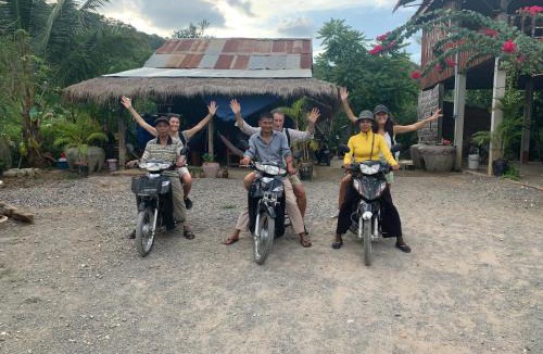 Banan House | Family Batcave Homestay