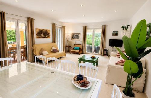 Glyfada House | Da Sofia