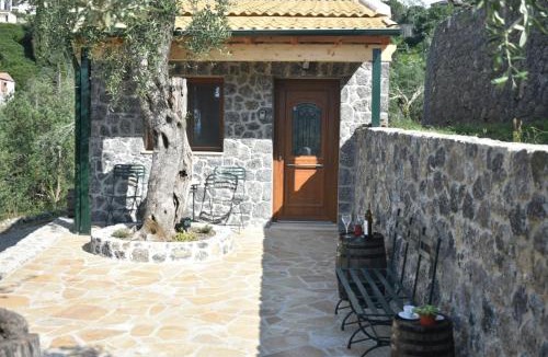 Perama House | Tiny stone house - Corfu View
