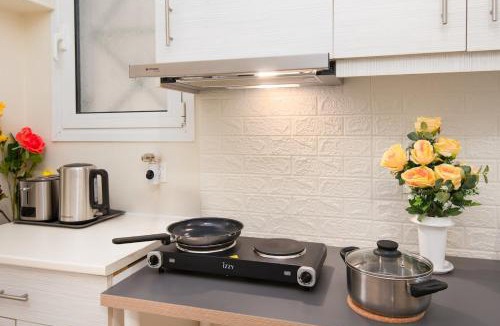 Exarhia Apartment | Charming Tosista Apartment -Cozy, Central, Stylish