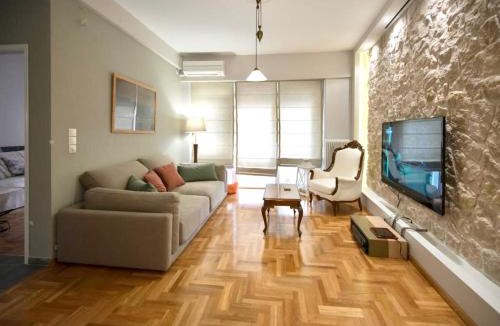 Plaka Apartment | Apollo City Stay in Plaka
