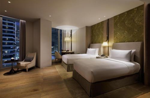 Ratchaprasong Hotel | Waldorf Astoria Bangkok