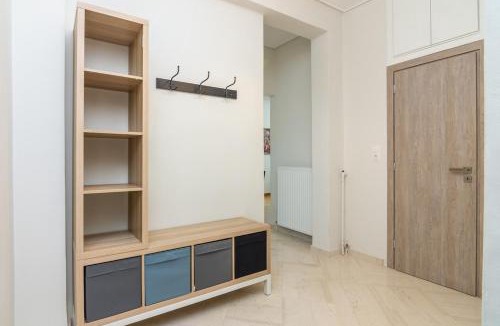 Mets Apartment | Athens Central Apartment With Balcony