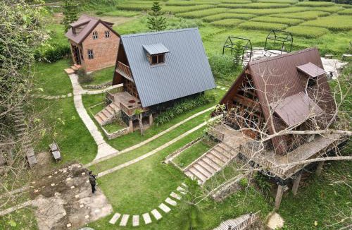 Pangmapha House | Ban Kaew Mo Ra Glamping & Restaurant