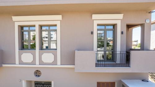 Chania Town Apartment | Penelope & Odysseus Luxury Suites, Historic Nearchou, Neoclassical Charm in Chania