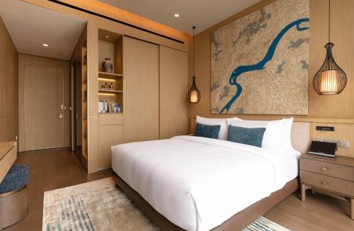 Daun Penh Hotel | SOMA HOTEL Riverside