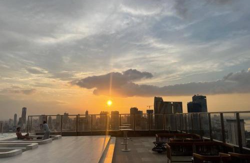 Mean Chey Apartment | City View Room At Vue Aston by VS