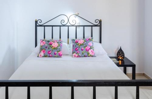 Akrotiri Apartment | AEOLOS Apartments