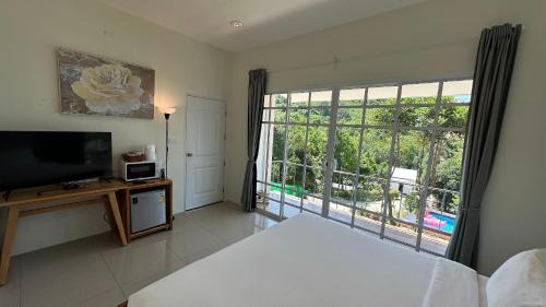 Ban Nok Hotel | Greenery Hill