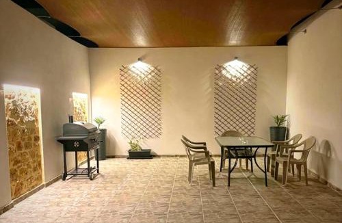 Maroneia-Sapes House | Casa Marrone