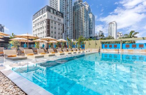 Nana Hotel | Pipa Bangkok Sukhumvit 11 by Kingston Hotels