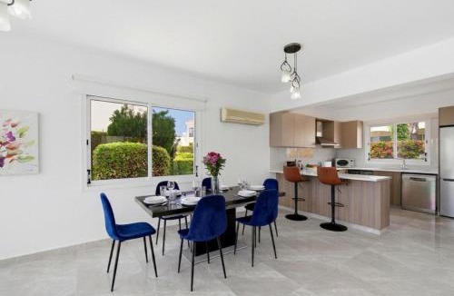 Pegeia Villa | Villa Roker by Ezoria Villas