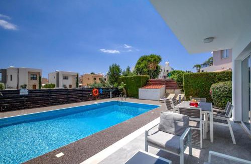 Pegeia Villa | Villa Roker by Ezoria Villas