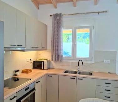 Agios Gordios Apartment | Villa Eleni Apartment no3