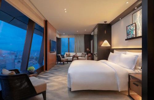 Phnom Penh City Centre Hotel | Rosewood Phnom Penh