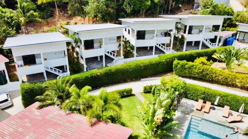 Haad Pleayleam Resort | Naiwok Hills Resort