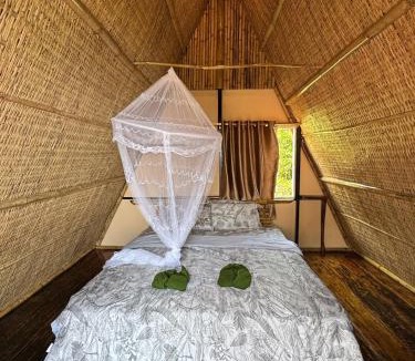 Koh Rong Sanloem Hostel | Sea PoeTree