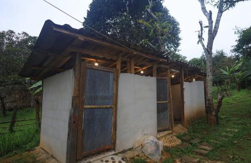 Mae Hong Son House | Nanon Homestay นานอน โฮมสเตย์