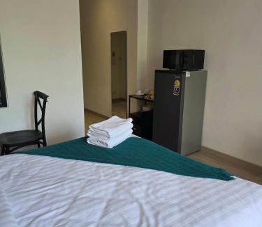 Chana Songkhram Hotel | Diff Apartel Banglamphu