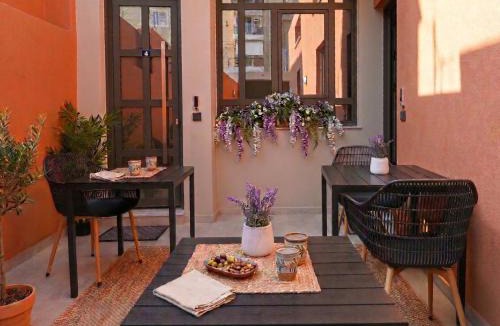 Petralona Apartment | Modern Living Athens Center Boutique Apartments
