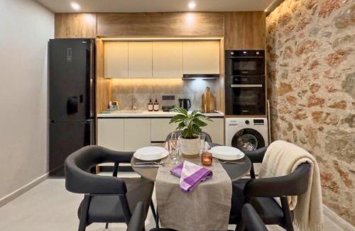 Petralona Apartment | Modern Living Athens Center Boutique Apartments
