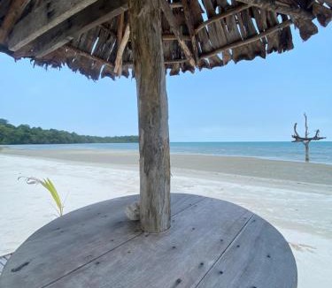 Koh Rong Hotel | Kerfuffle Bay