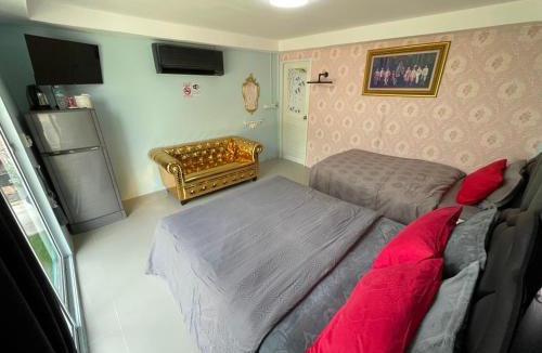 Nong Sarai House | บ้านมาดาม เขาใหญ่